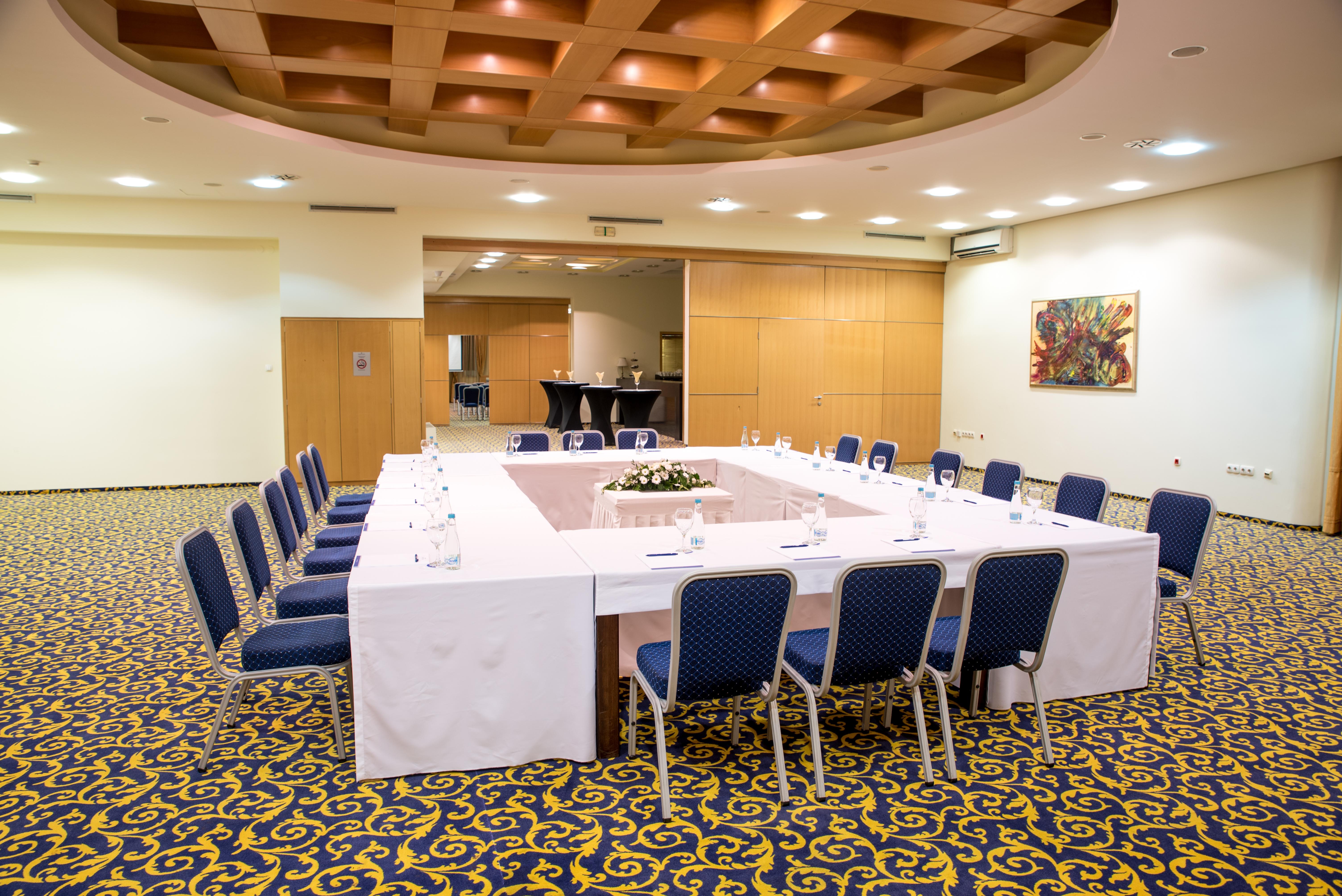 拉顿广场酒店 塞拉耶佛 外观 照片 Meeting room