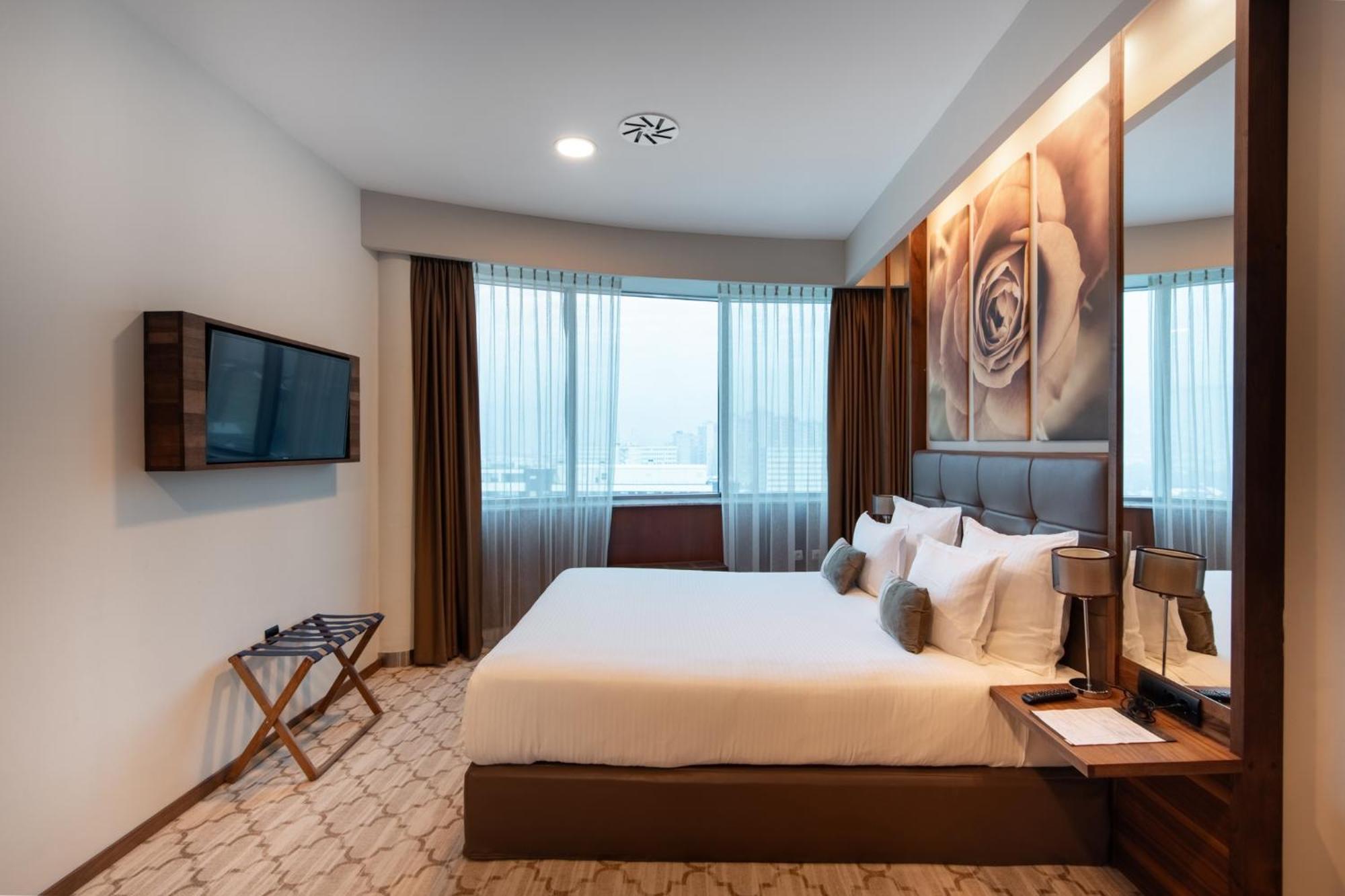 拉顿广场酒店 塞拉耶佛 外观 照片 Deluxe Room