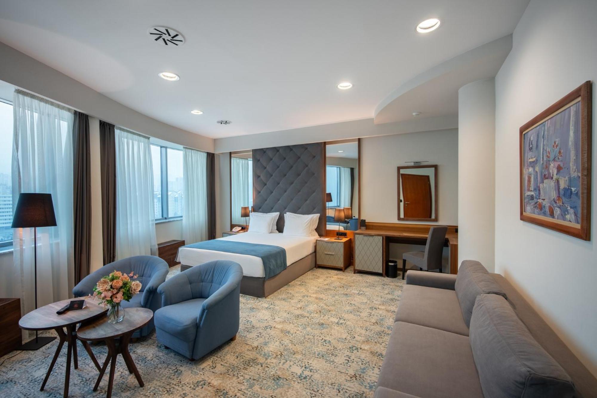 拉顿广场酒店 塞拉耶佛 外观 照片 Suite