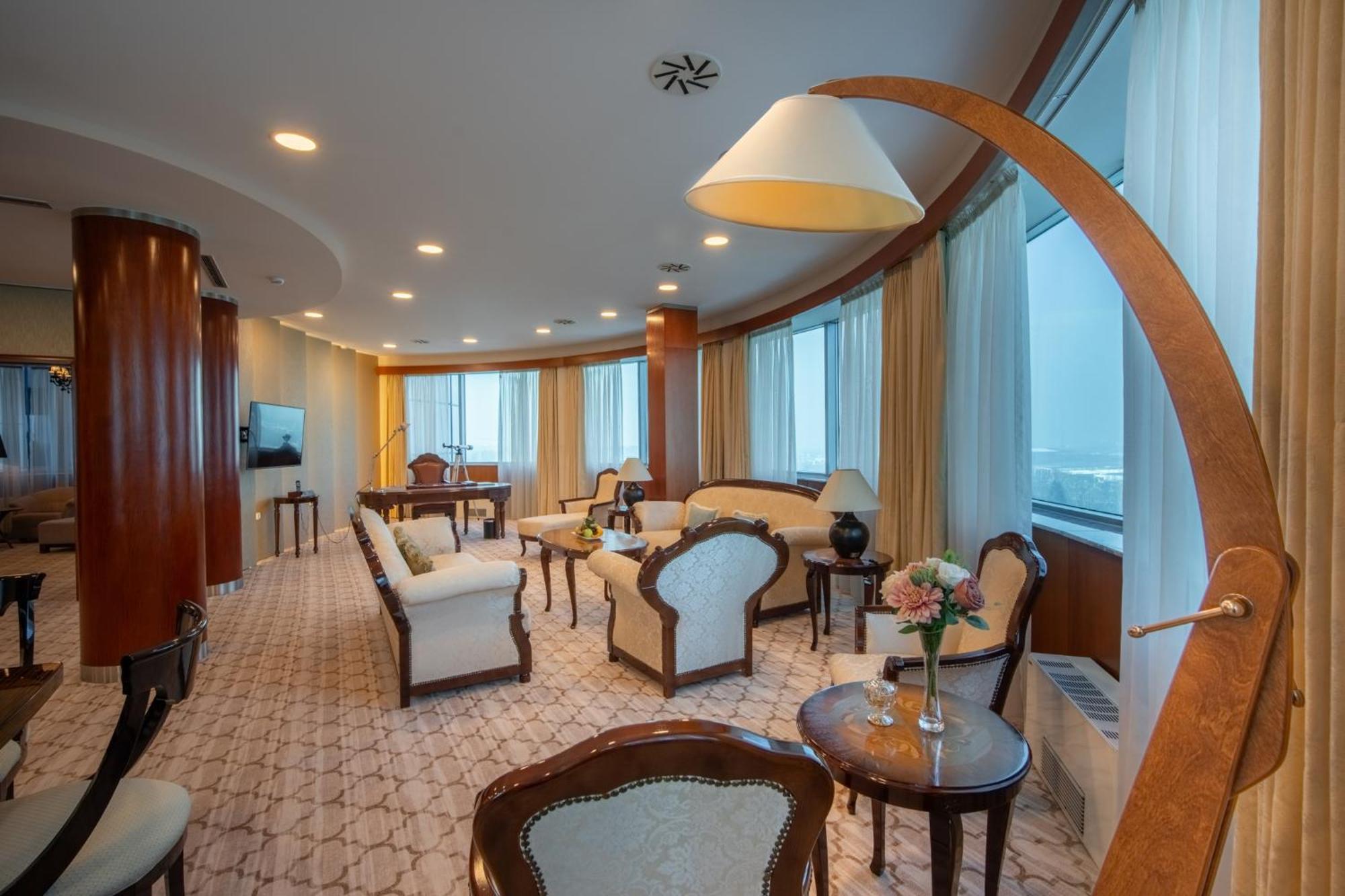 拉顿广场酒店 塞拉耶佛 外观 照片 Suite